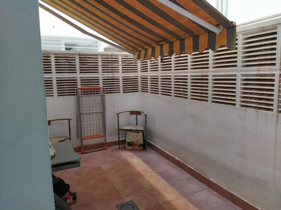 Bajo Puerta De Alcazaba Διαμέρισμα Retamar  Εξωτερικό φωτογραφία