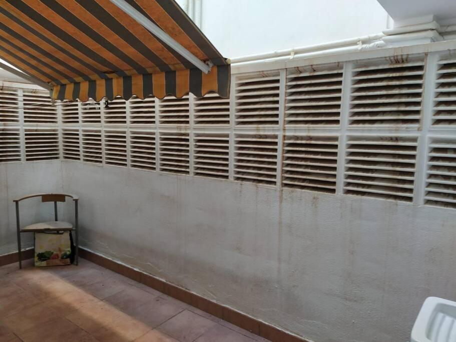 Bajo Puerta De Alcazaba Διαμέρισμα Retamar  Εξωτερικό φωτογραφία